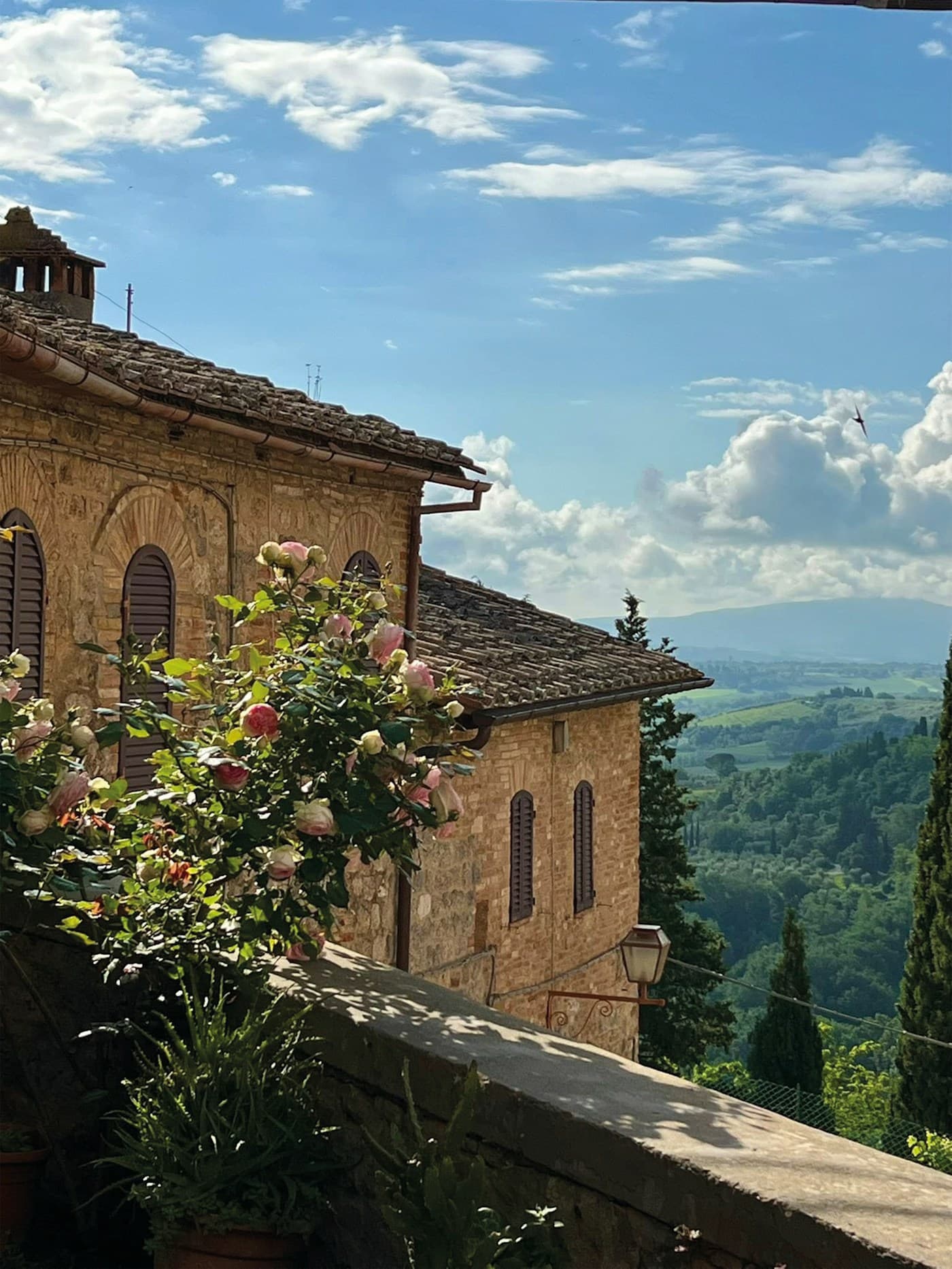 Casa di campagna con verde e atmosfera tranquilla
